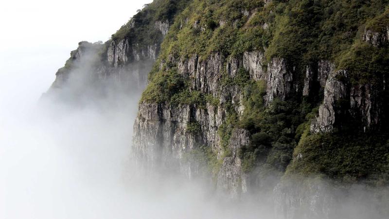 2026赛季欧冠四分之一决赛抽签结果揭晓，豪门对决引发热议